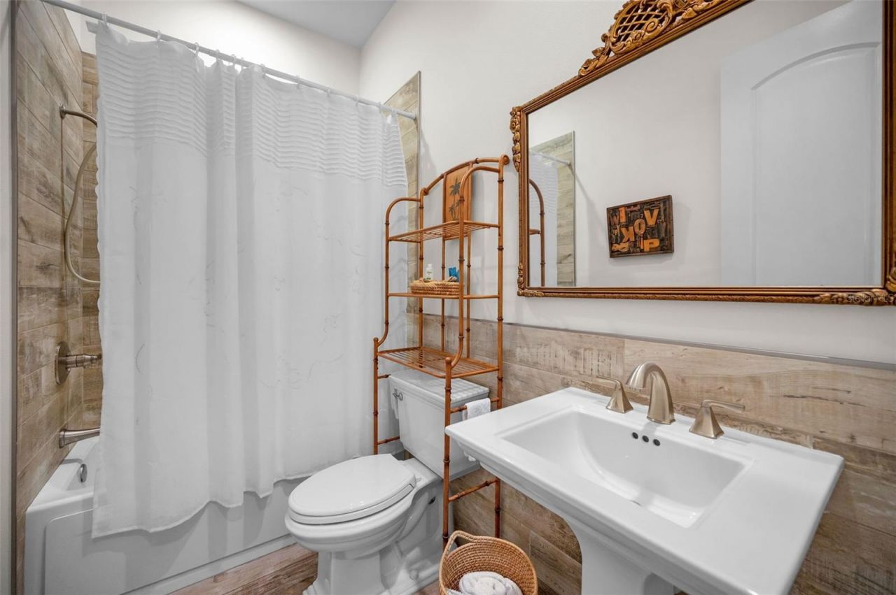 11325 5th Street E, Treasure Island, FL 33706 Photo