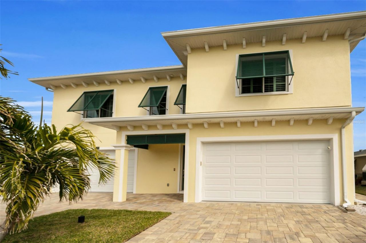 11325 5th Street E, Treasure Island, FL 33706 Photo