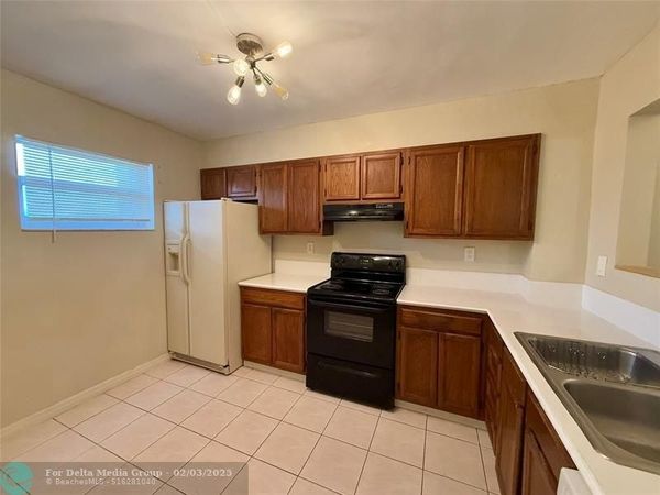 1200 NW 87th Ave, Unit 515, Coral Springs, FL 33071