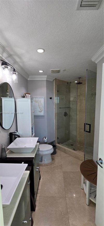 1900 Bayshore Dr, Unit 3518, Miami, FL 33132 Photo
