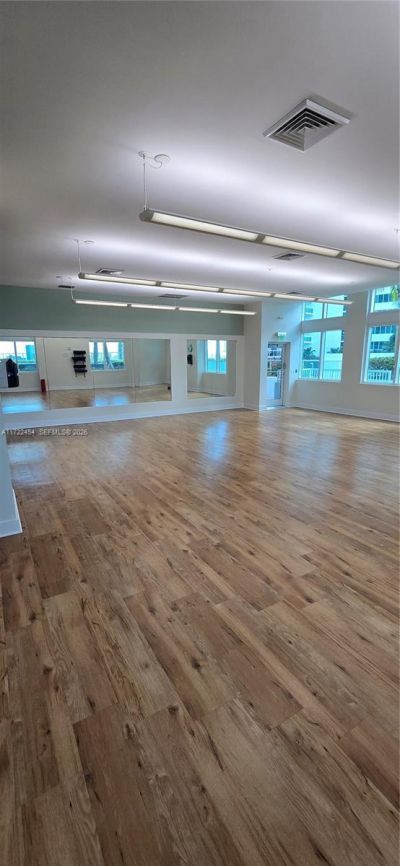 1900 Bayshore Dr, Unit 3518, Miami, FL 33132 Photo
