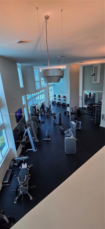 1900 Bayshore Dr, Unit 3518, Miami, FL 33132 Photo