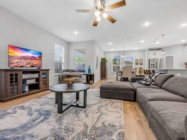 3237 Chihuahua Avenue, Dallas, TX 75212