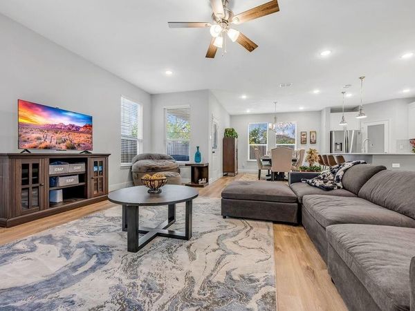 3237 Chihuahua Avenue, Dallas, TX 75212