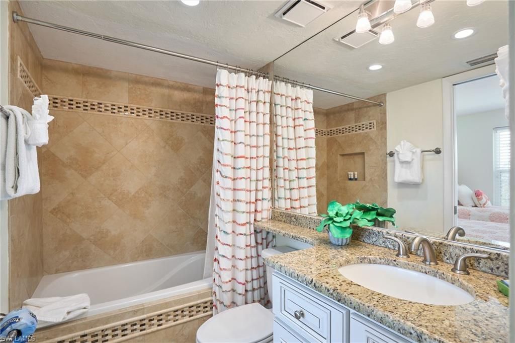 17080 Harbour Point Dr, Unit 211, Fort Myers, FL 33908 Photo