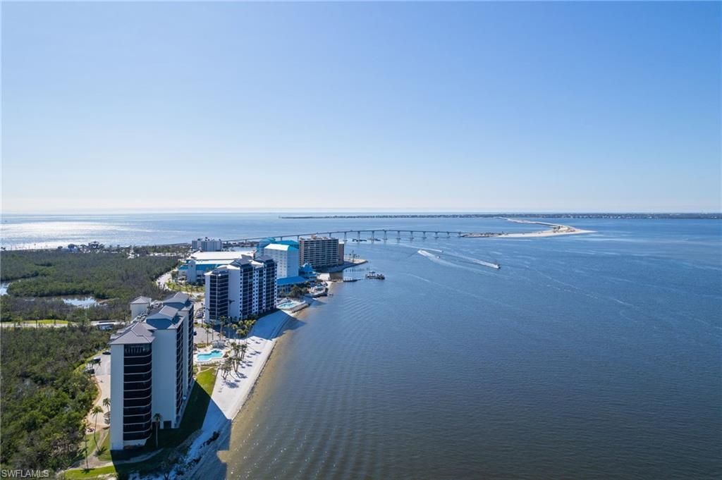 17080 Harbour Point Dr, Unit 211, Fort Myers, FL 33908 Photo
