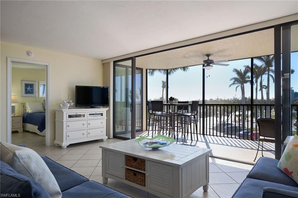 17080 Harbour Point Dr, Unit 211, Fort Myers, FL 33908 Photo