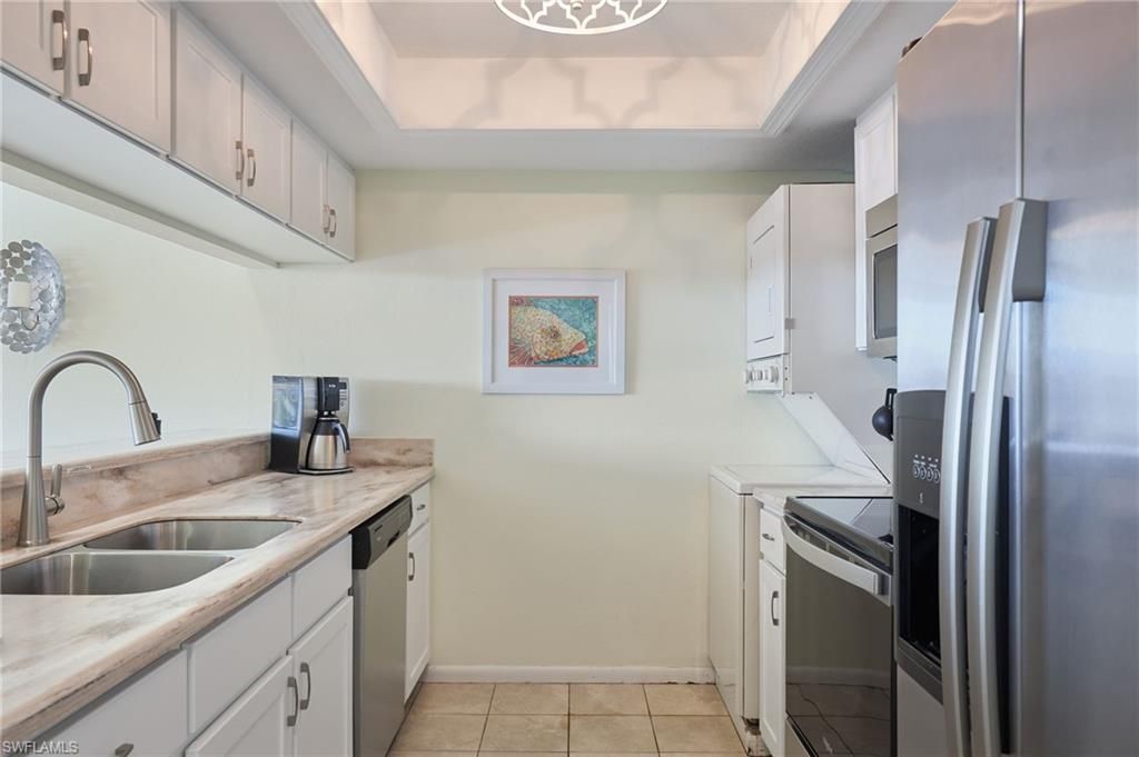 17080 Harbour Point Dr, Unit 211, Fort Myers, FL 33908 Photo