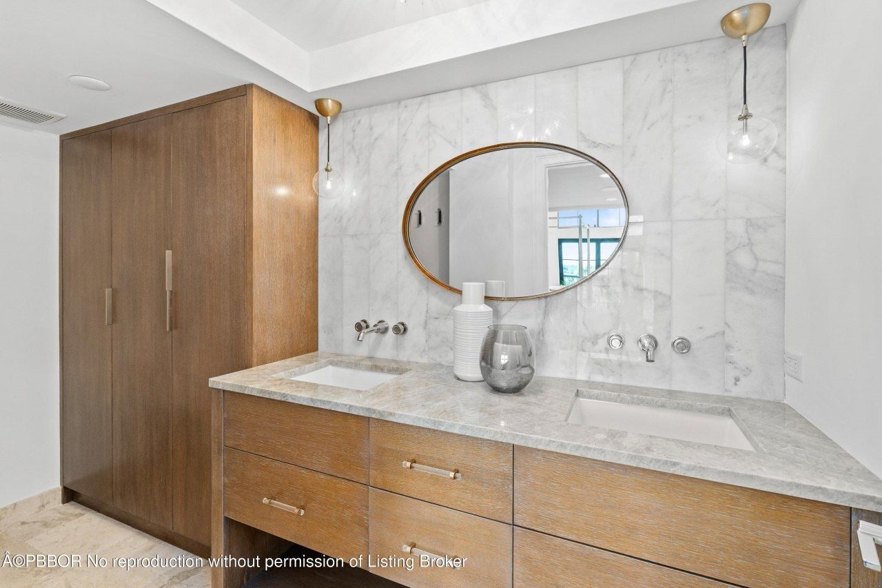 101 N Clematis Street, Unit 412, West Palm Beach, FL 33401 Photo