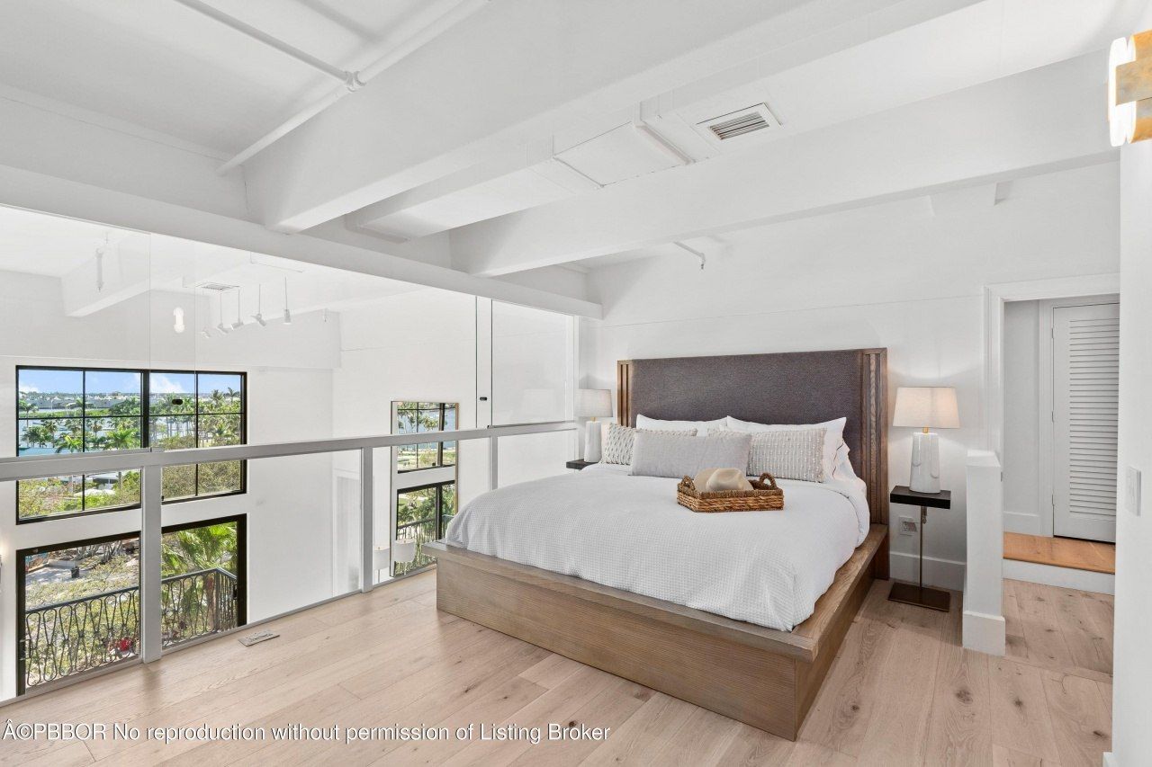 101 N Clematis Street, Unit 412, West Palm Beach, FL 33401 Photo