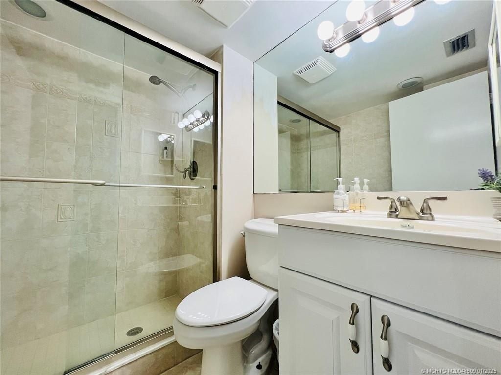 9940 S Ocean Drive, Unit 703, Jensen Beach, FL 34957 Photo