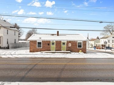 293 N Ellsworth Avenue, Salem, OH 44460