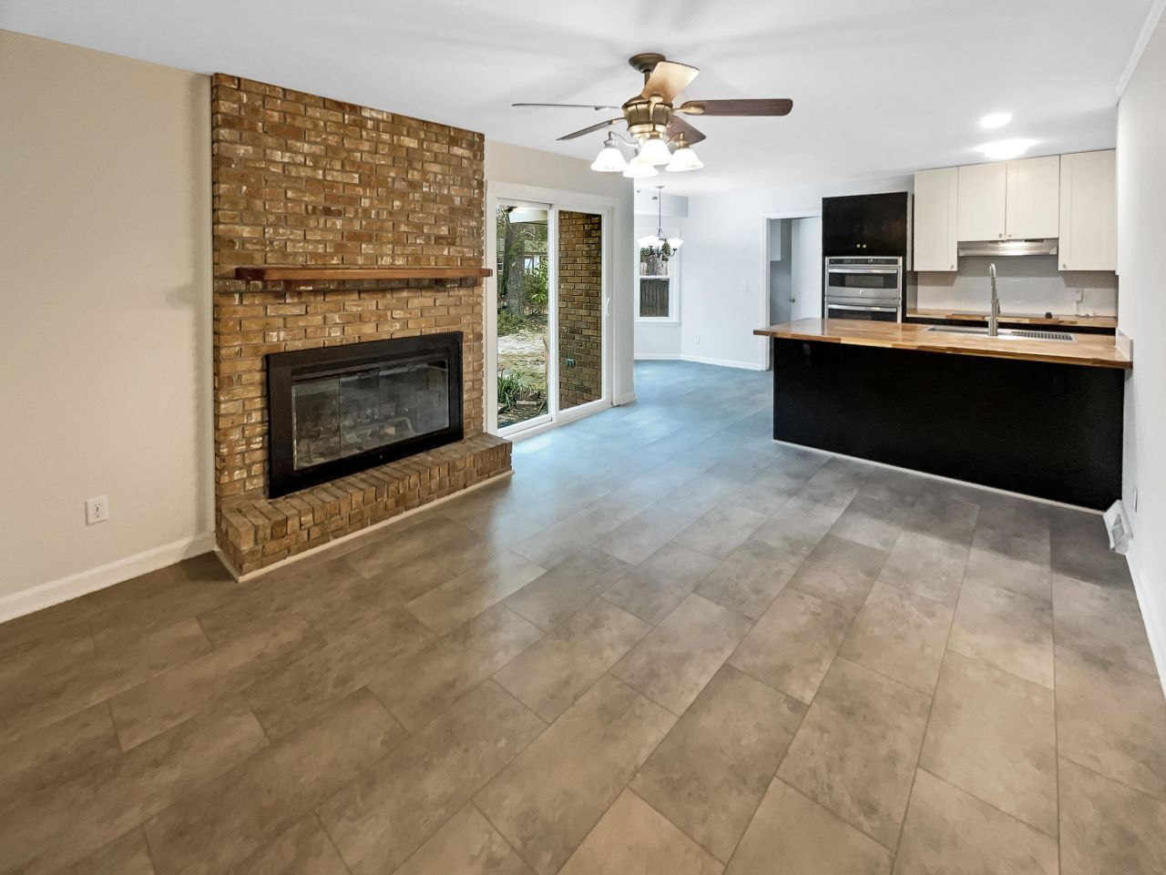 105 Gambels Lane Photo 6