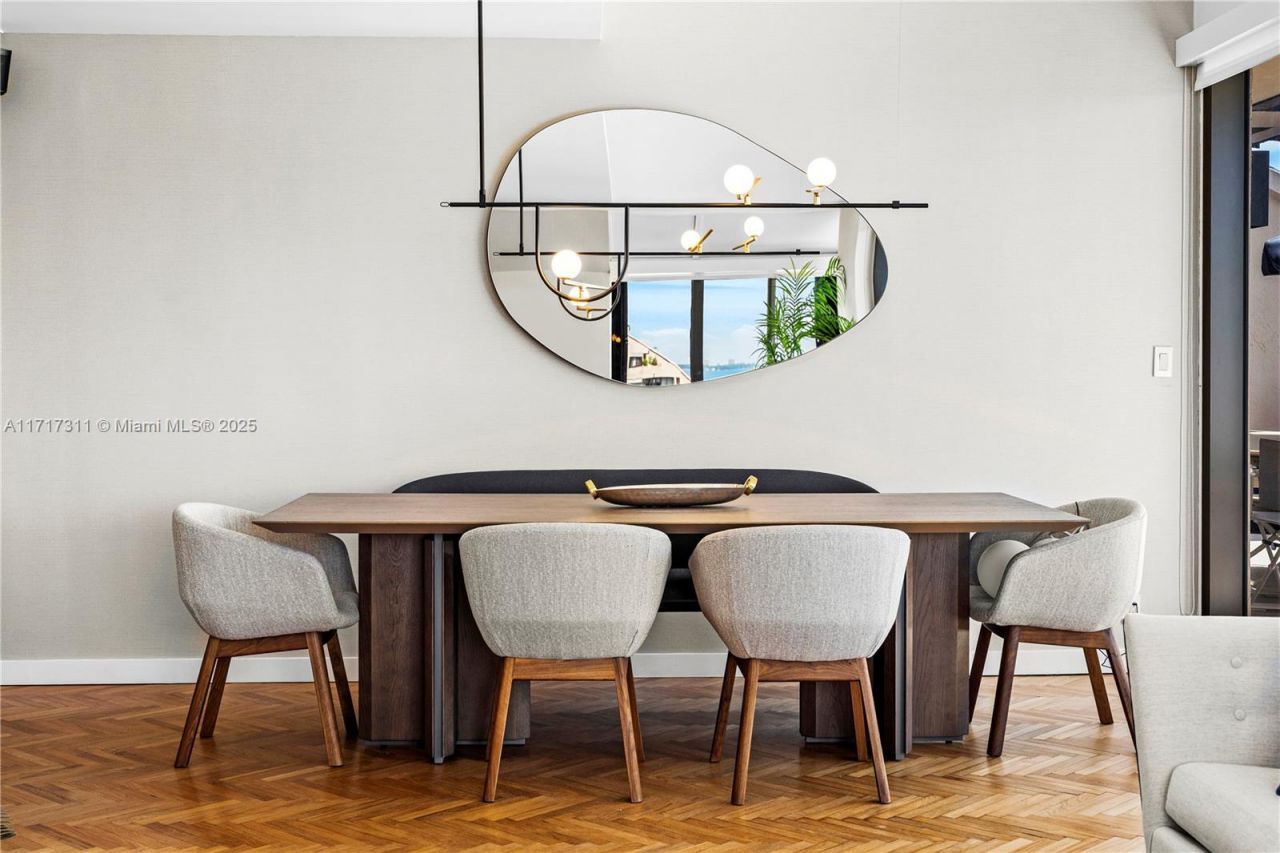 201 Crandon Blvd, Unit 1002, Key Biscayne, FL 33149 Photo