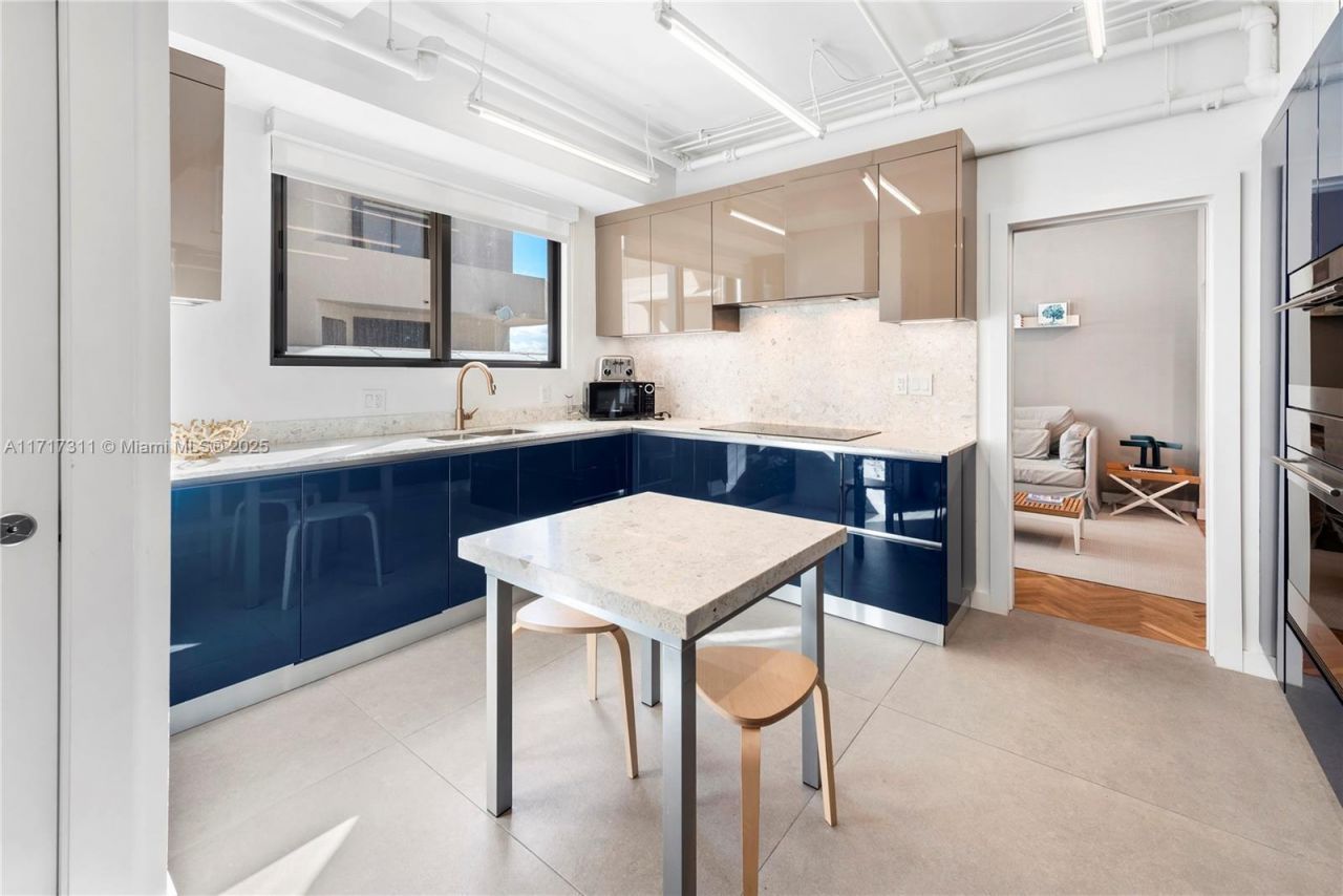 201 Crandon Blvd, Unit 1002, Key Biscayne, FL 33149 Photo