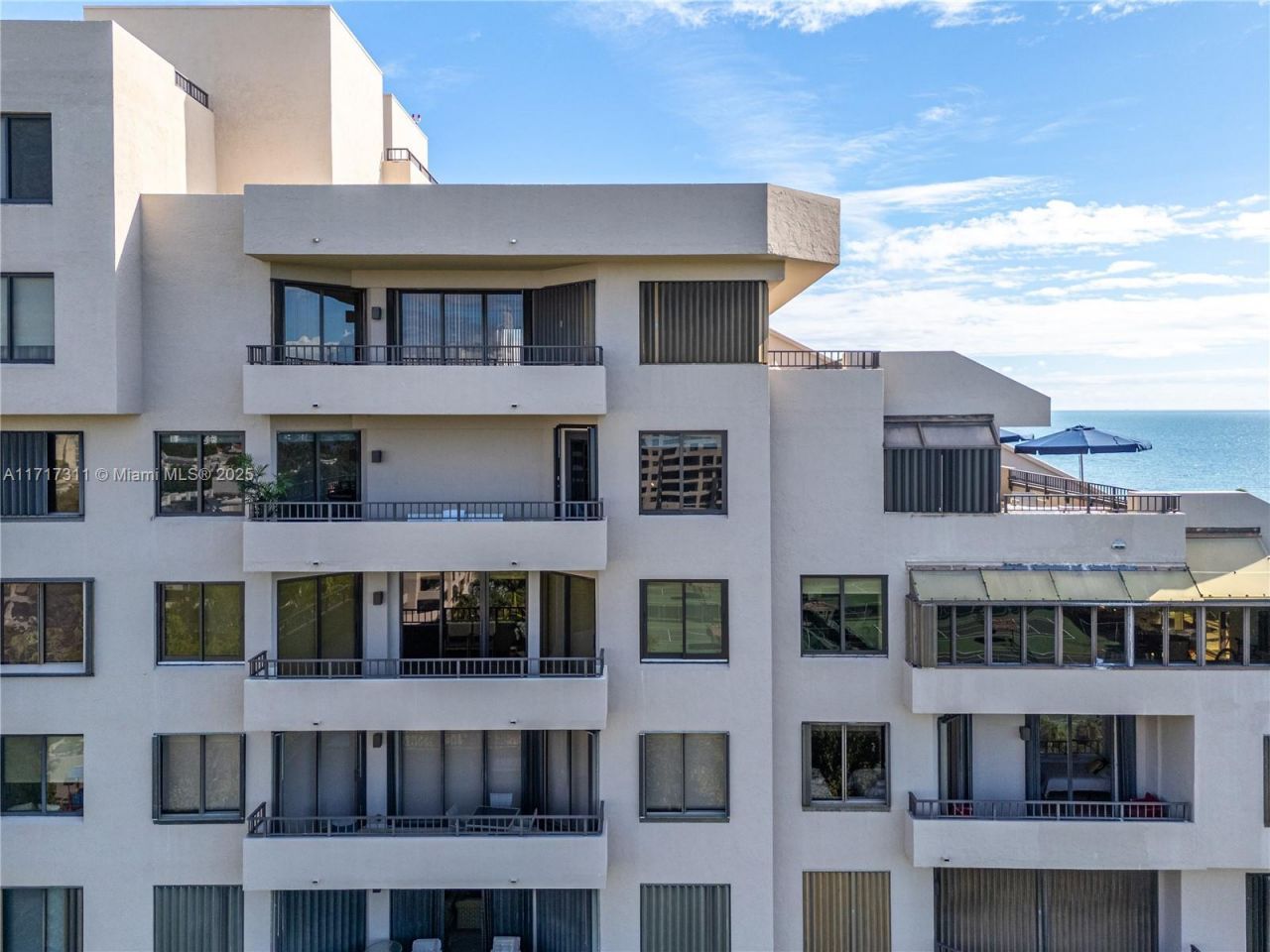 201 Crandon Blvd, Unit 1002, Key Biscayne, FL 33149 Photo