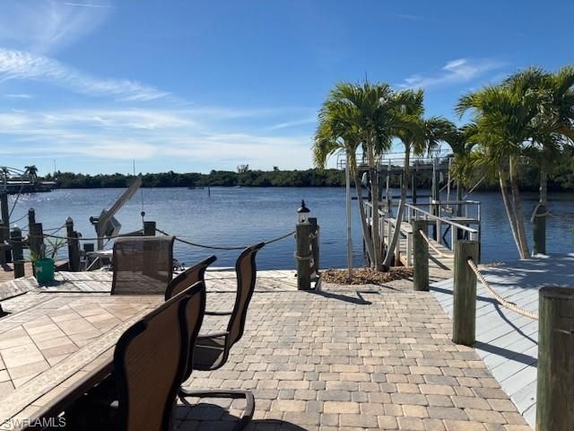 309 Shoreland Dr, Fort Myers, FL 33905 Photo