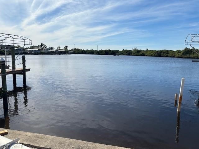 309 Shoreland Dr, Fort Myers, FL 33905 Photo
