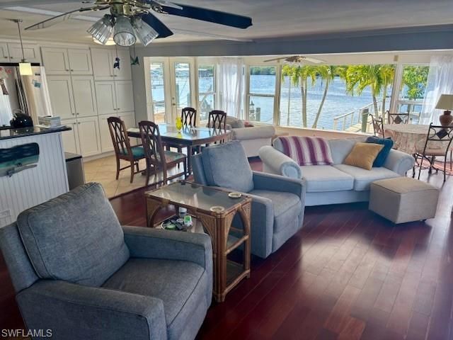 309 Shoreland Dr, Fort Myers, FL 33905 Photo