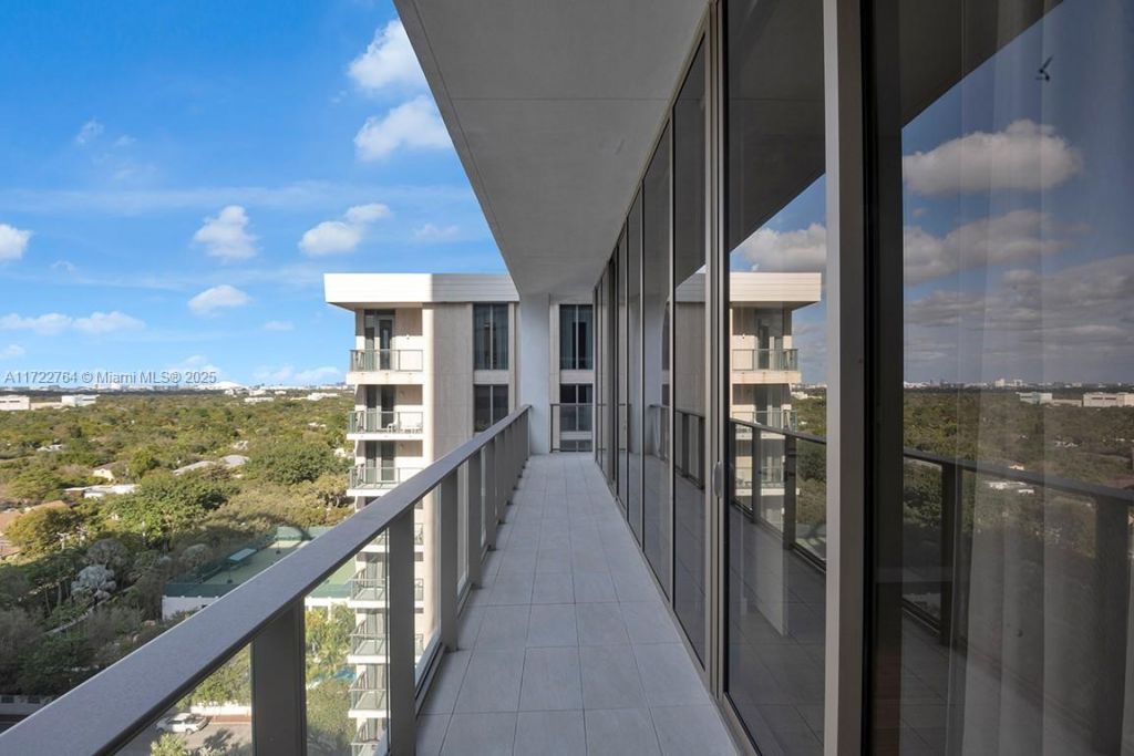 2655 S Bayshore Dr, Unit 1212, Coconut Grove, FL 33133 Photo
