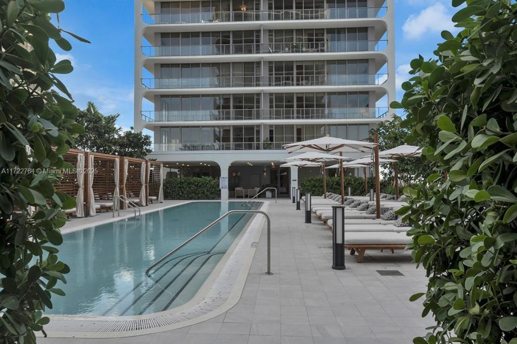 2655 S Bayshore Dr, Unit 1212, Coconut Grove, FL 33133 Photo