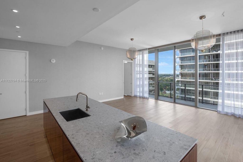 2655 S Bayshore Dr, Unit 1212, Coconut Grove, FL 33133 Photo