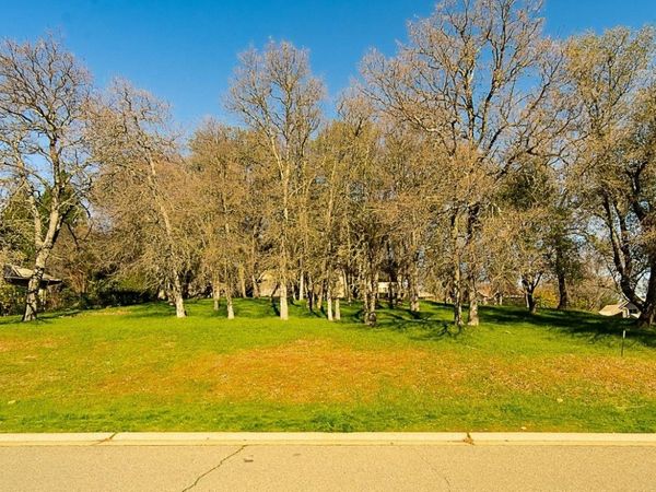 1 Linhurst Ct, El Dorado Hills, CA 95762