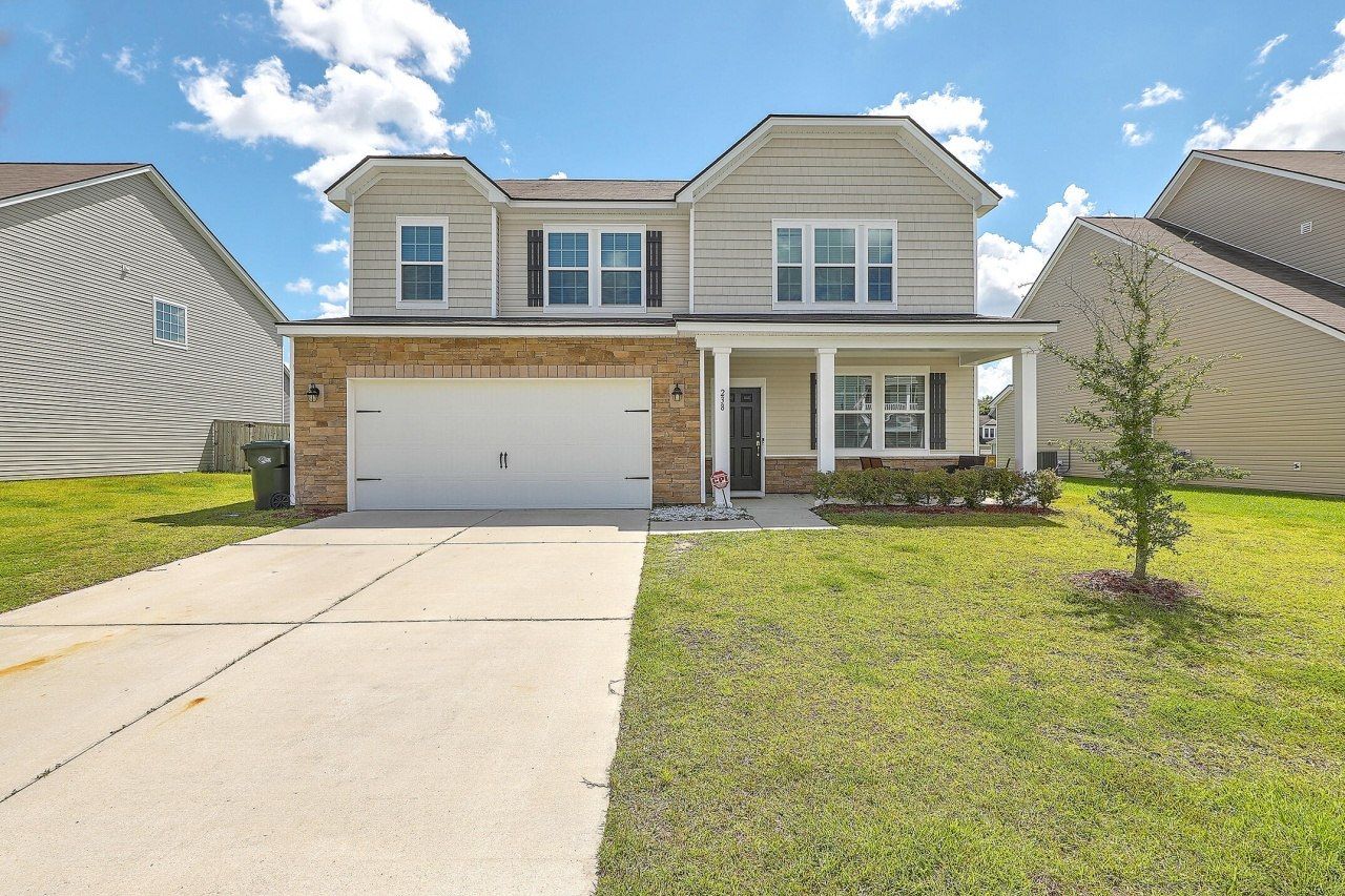 238 Wathen Drive Photo 1