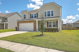238 Wathen Drive photo 4