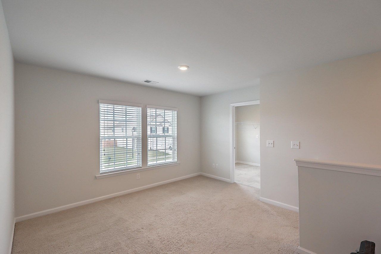 238 Wathen Drive Photo 20