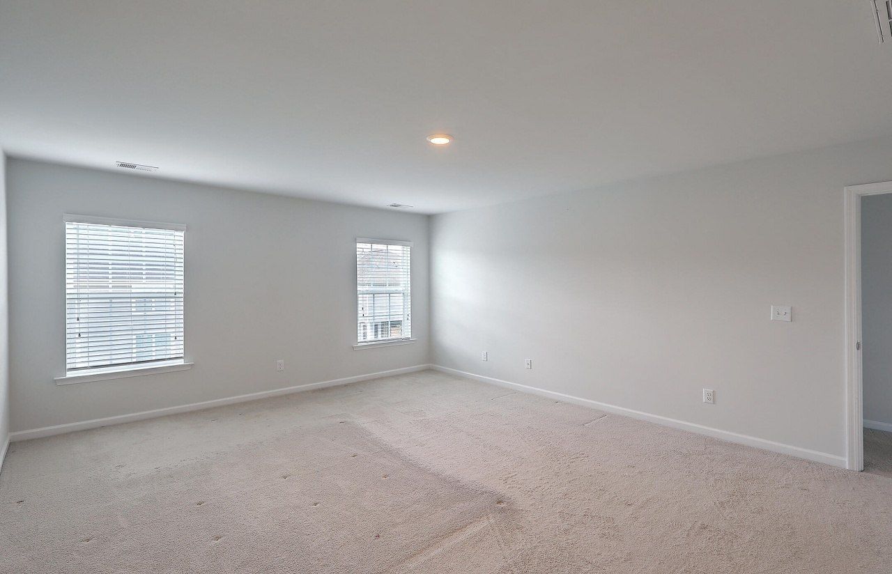 238 Wathen Drive Photo 28
