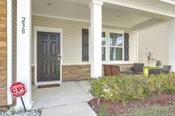 238 Wathen Drive photo 4