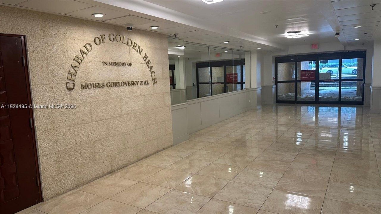 19201 Collins Ave, Unit 701, Sunny Isles Beach, FL 33160 Photo