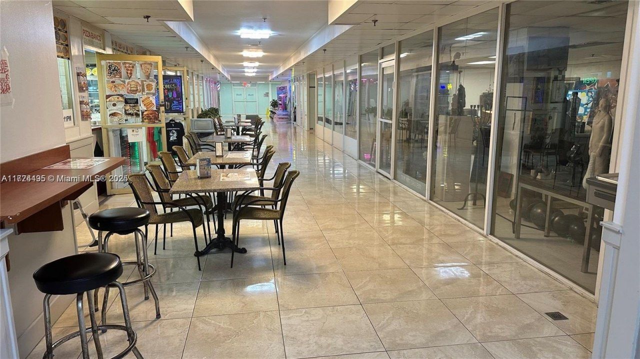 19201 Collins Ave, Unit 701, Sunny Isles Beach, FL 33160 Photo
