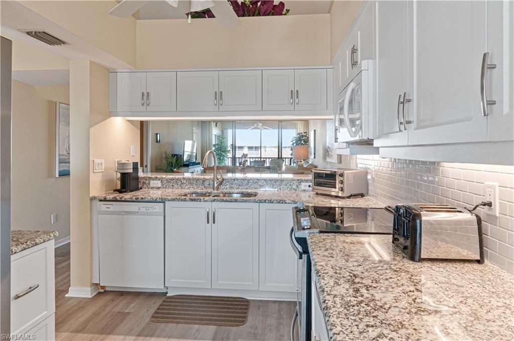 19880 Breckenridge Dr, Unit 505, Estero, FL 33928 Photo