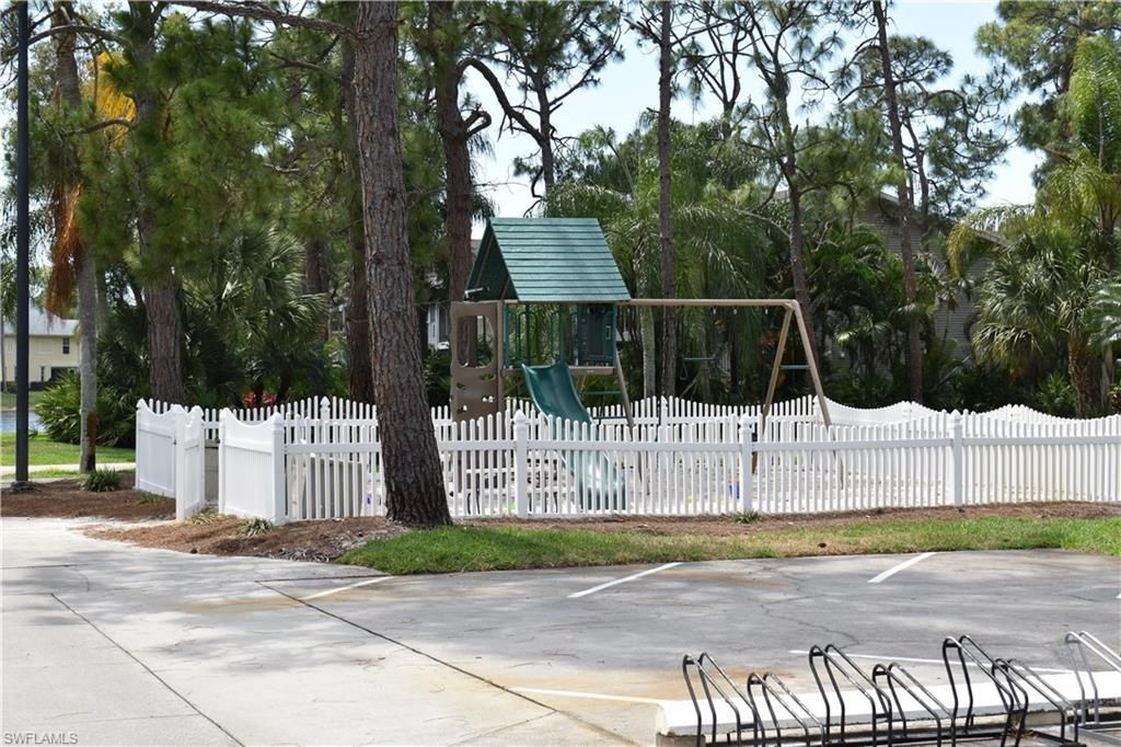 19880 Breckenridge Dr, Unit 505, Estero, FL 33928 Photo