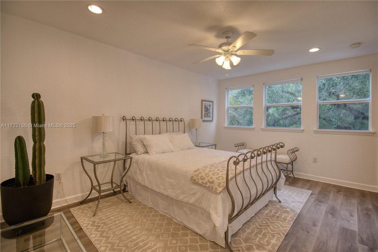 2200 Lincoln Ave, Miami, FL 33133 Photo