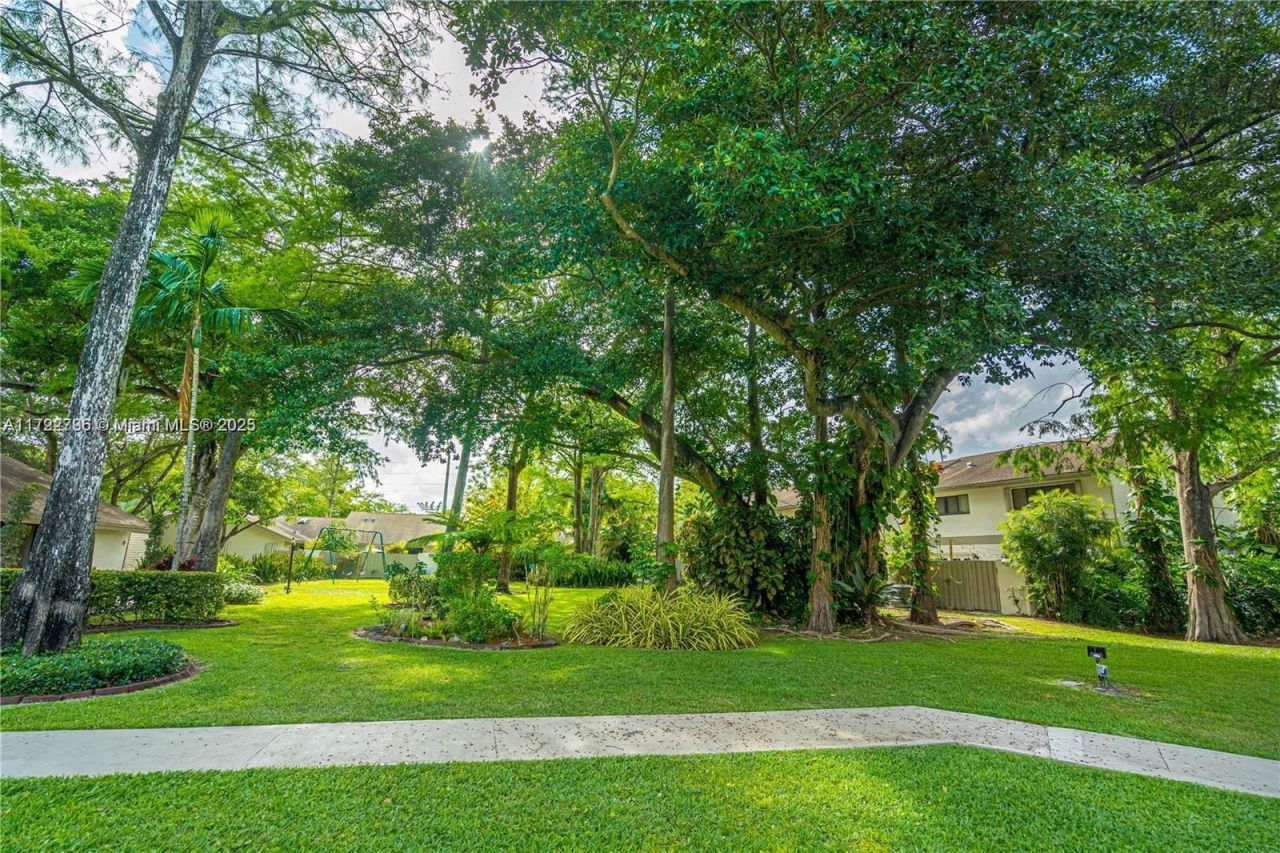 3078 S Oakland Forest Dr, Unit 604, Oakland Park, FL 33309 Photo