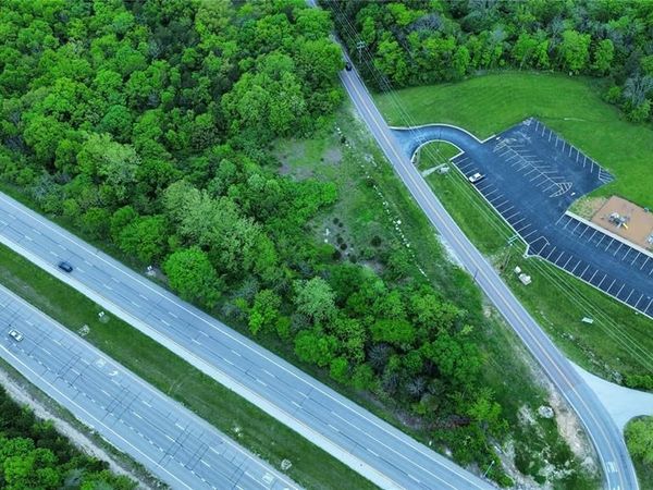 6250 Upper Byrnes Mill Road, Byrnes Mill, MO 63051