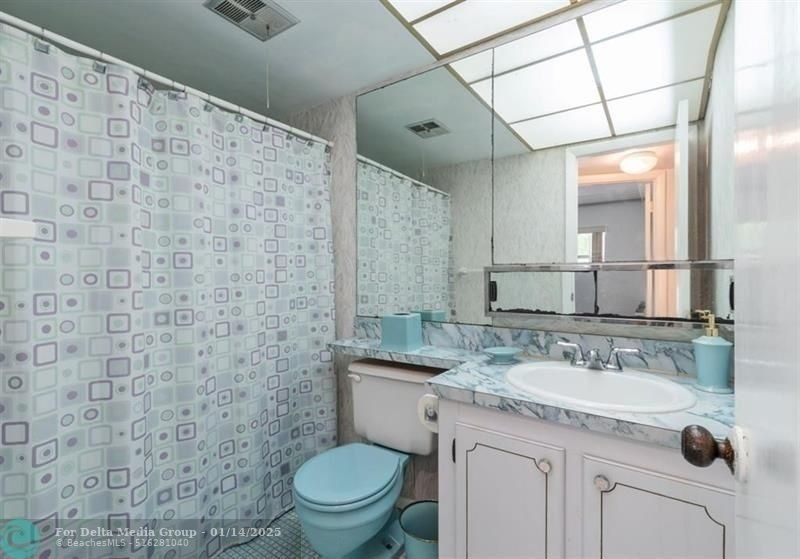 2951 E Sunrise Lakes Drive, Unit 211, Sunrise, FL 33322 Photo