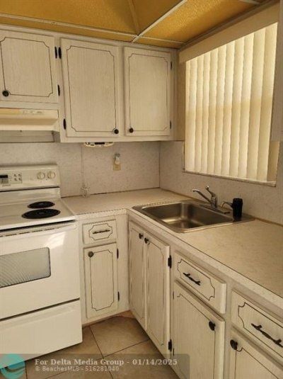 2951 E Sunrise Lakes Drive, Unit 211, Sunrise, FL 33322 Photo