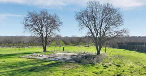 3093 Feather River Blvd, Olivehurst, CA 95961 Photo