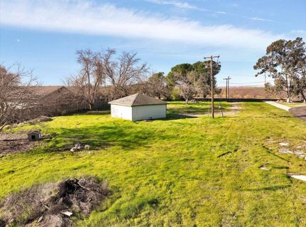 3093 Feather River Blvd, Olivehurst, CA 95961 Photo