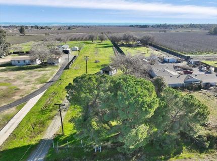 3093 Feather River Blvd, Olivehurst, CA 95961 Photo