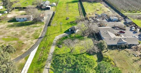 3093 Feather River Blvd, Olivehurst, CA 95961 Photo