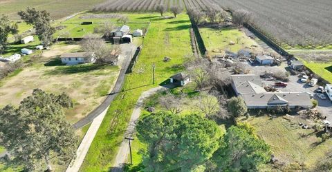 3093 Feather River Blvd, Olivehurst, CA 95961 Photo