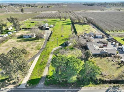 3093 Feather River Blvd, Olivehurst, CA 95961 Photo