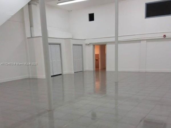 638 NW 62nd St, Miami, FL 33150