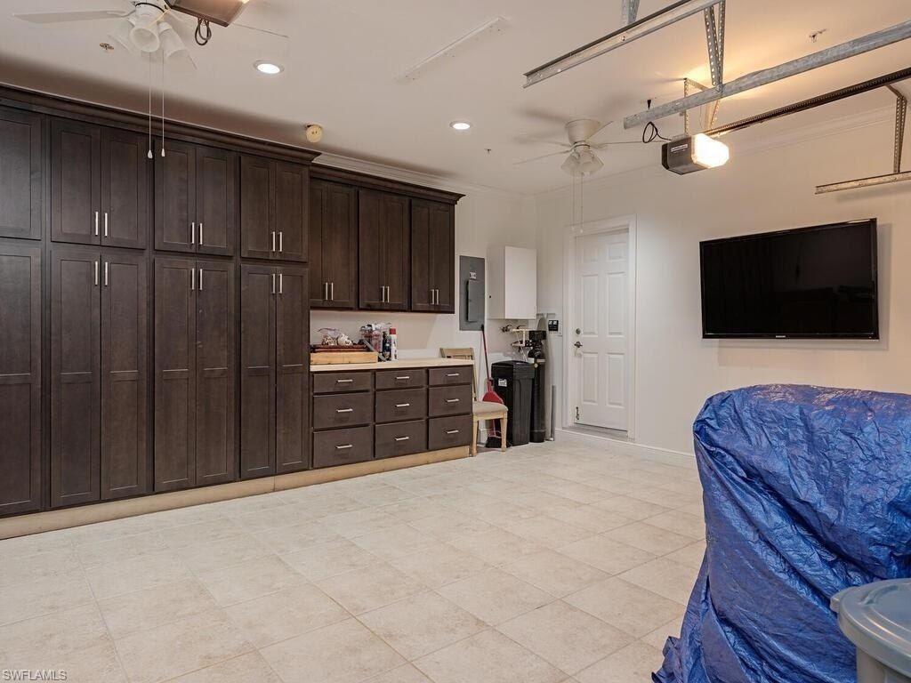 269 Colonade Cir, Unit 2802, Naples, FL 34103 Photo