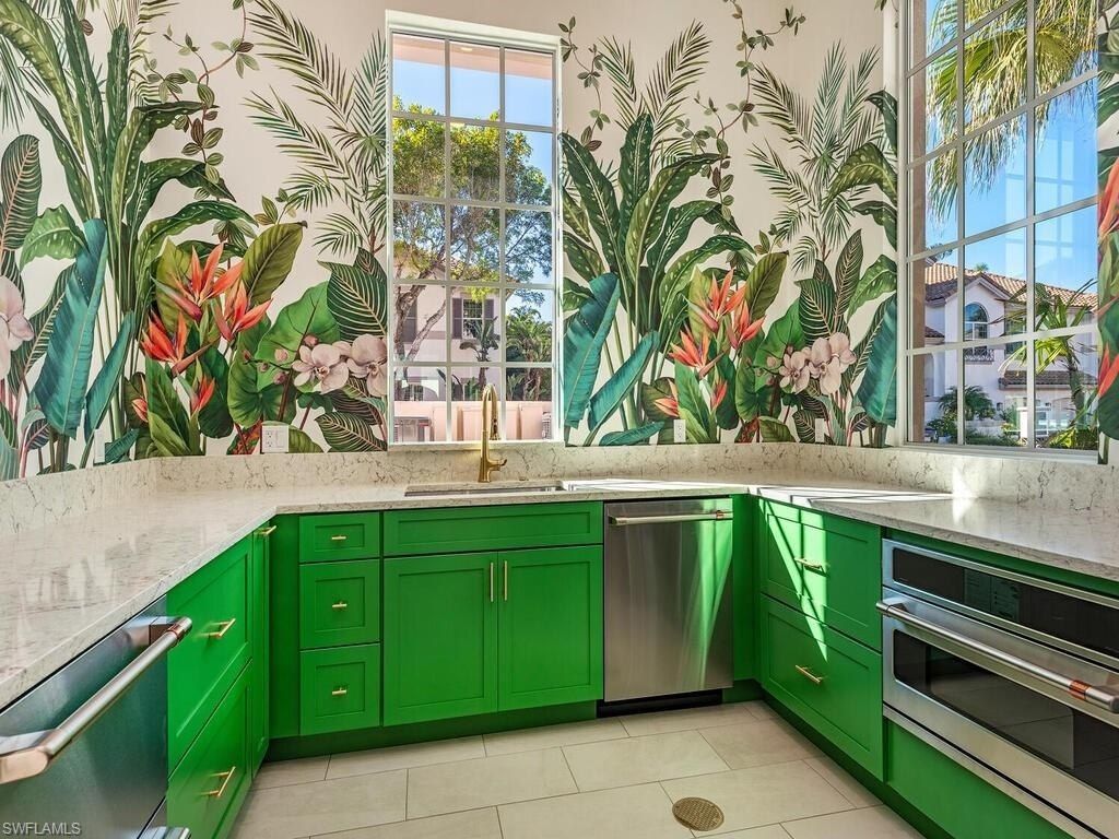 269 Colonade Cir, Unit 2802, Naples, FL 34103 Photo